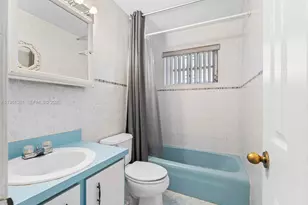 811 NW 112th St, Miami, FL 33168 - Photo 23