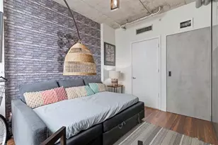 690 SW 1st Ct, Miami, FL 33130 - Photo 21