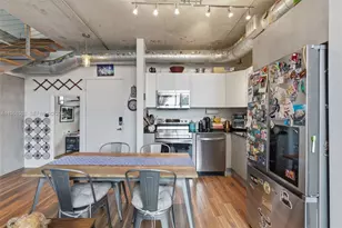 690 SW 1st Ct, Miami, FL 33130 - Photo 9