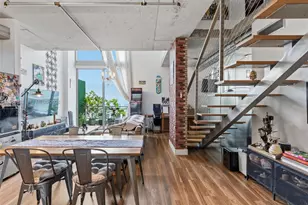 690 SW 1st Ct, Miami, FL 33130 - Photo 17