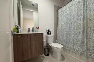 4493 NW 81st Ave, Doral, FL 33166 - Photo 19