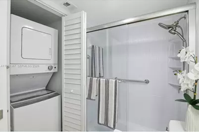 1400 SW 124th Ter #207Q, Pembroke Pines, FL 33027 - Photo 25