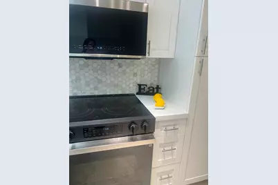 1400 SW 124th Ter #207Q, Pembroke Pines, FL 33027 - Photo 11