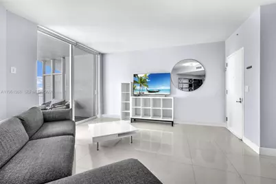 1900 N Bayshore Dr #3610, Miami, FL 33132 - Photo 3