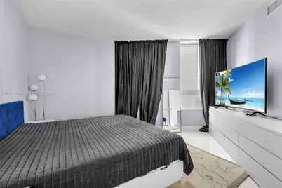 1900 N Bayshore Dr #3610, Miami, FL 33132 - Photo 15