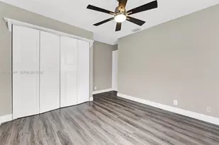 1518 Maple Dr, Weston, FL 33327 - Photo 29