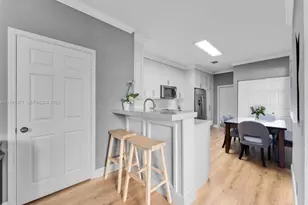 3815 Tree Top Dr, Weston, FL 33332 - Photo 9