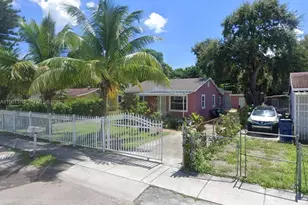 860 NW 115th St, Miami, FL 33168 - Photo 1
