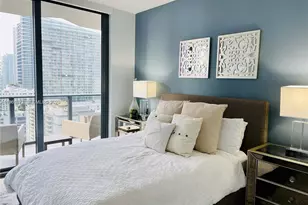 45 SW 9th St, Miami, FL 33130 - Photo 11