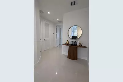 6671 NW 105th Ave, Doral, FL 33178 - Photo 11