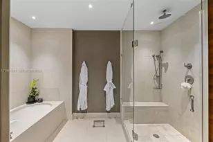 6799 Collins Ave, Miami Beach, FL 33141 - Photo 29