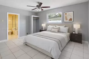 3241 NW 40th St, Lauderdale Lakes, FL 33309 - Photo 9