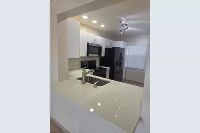 11342 Taft St #11342, Pembroke Pines, FL 33026 - Photo 5