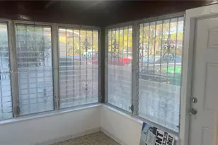 134 SW 61st Ave, Miami, FL 33144 - Photo 3