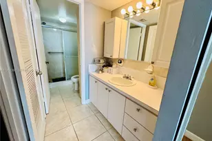 18051 Biscayne Blvd, Aventura, FL 33160 - Photo 15