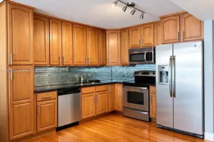 18051 Biscayne Blvd, Aventura, FL 33160 - Photo 3