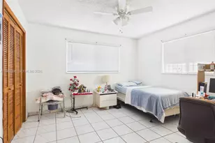 46 NW 24th Ct, Miami, FL 33125 - Photo 13