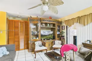 46 NW 24th Ct, Miami, FL 33125 - Photo 9