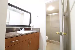 556 NW 114th Ave, Sweetwater, FL 33172 - Photo 17