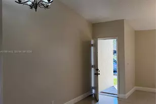 3648 NW 83rd Ln, Sunrise, FL 33351 - Photo 9