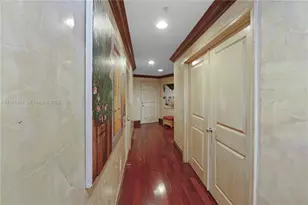 10 Aragon Ave, Coral Gables, FL 33134 - Photo 3