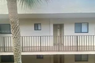 8035 SW 107th Ave, Miami, FL 33173 - Photo 5