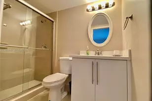 8035 SW 107th Ave, Miami, FL 33173 - Photo 23