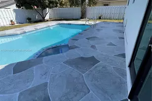 8275 Shadow Wood Blvd, Coral Springs, FL 33071 - Photo 19