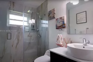 8275 Shadow Wood Blvd, Coral Springs, FL 33071 - Photo 13