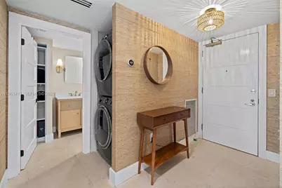 1402 Brickell Bay Dr #603, Miami, FL 33131 - Photo 17