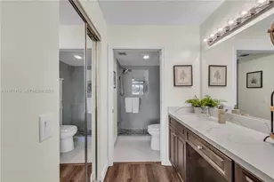 7406 N Devon Dr, Tamarac, FL 33321 - Photo 23