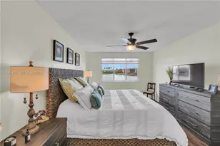 7406 N Devon Dr, Tamarac, FL 33321 - Photo 25