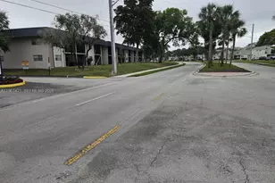 8020 N Colony Cir N, Tamarac, FL 33321 - Photo 7