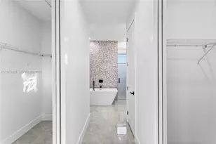 3318 NE 13th Pl, Other City - In The State Of Florida, FL 33909 - Photo 31