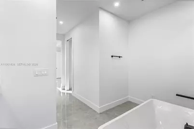 3318 NE 13th Pl, Other City - In The State Of Florida, FL 33909 - Photo 35