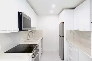 20301 W Country Club Dr, Aventura, FL 33180 - Photo 13