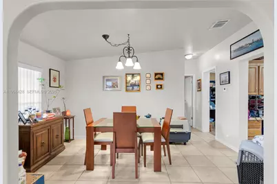 19800 SW 180th  Ave, Miami, FL 33187 - Photo 7