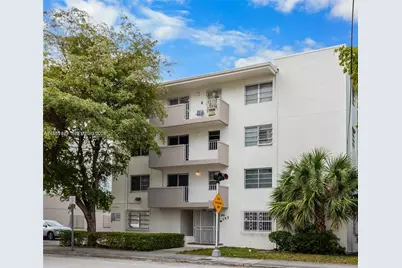 755 SW 6th St #6, Miami, FL 33130 - Photo 1