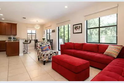 10013 NW 89th Ter, Doral, FL 33178 - Photo 3