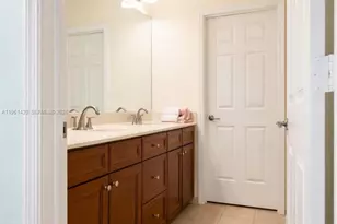 10013 NW 89th Terrace, Doral, FL 33178 - Photo 23