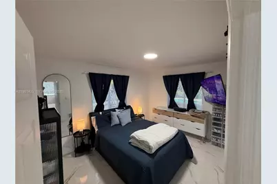 299 NE 46th St, Deerfield Beach, FL 33064 - Photo 15