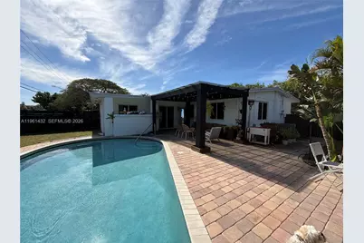 299 NE 46th St, Deerfield Beach, FL 33064 - Photo 27