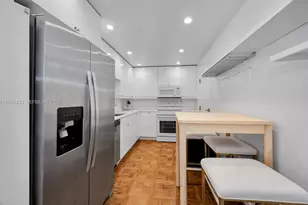 90 Edgewater Dr, Coral Gables, FL 33133 - Photo 11