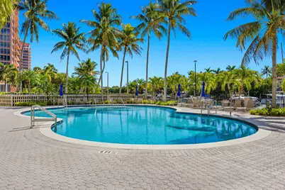 90 Edgewater Dr #PH25, Coral Gables, FL 33133 - Photo 15