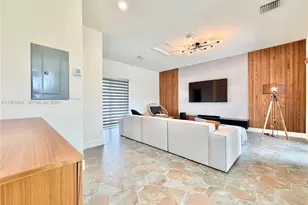 4861 NW 83rd Path, Doral, FL 33166 - Photo 31