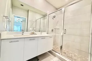 4861 NW 83rd Path, Doral, FL 33166 - Photo 21