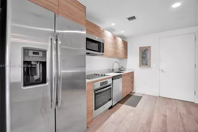 121 NE 34th St #1814, Miami, FL 33137 - Photo 9