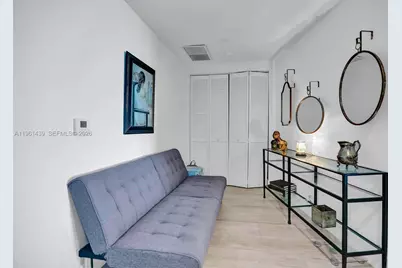 121 NE 34th St #1814, Miami, FL 33137 - Photo 11