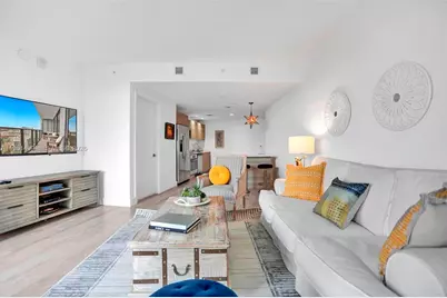 121 NE 34th St #1814, Miami, FL 33137 - Photo 5