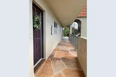 6101 N Falls Cir Dr #302, Lauderhill, FL 33319 - Photo 3